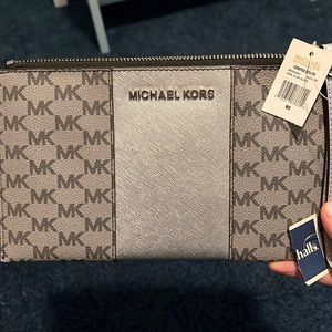 Michael Kors wristlet never used BRAND NEW